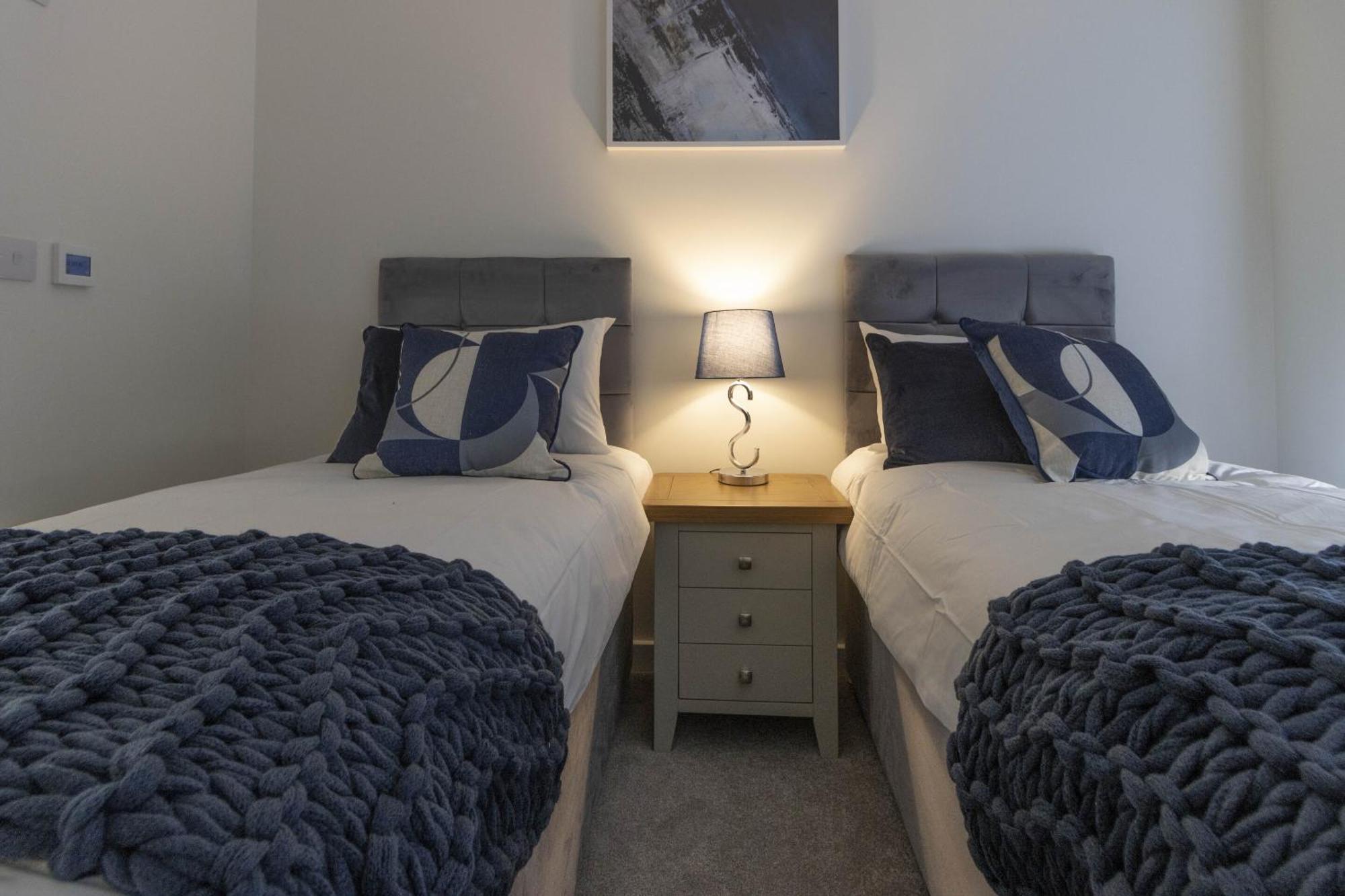 Linacre 11 - Modern 2 Bed Behind The Cathedral With Free Parking And Fast Wifi Apartamento Exeter Exterior foto